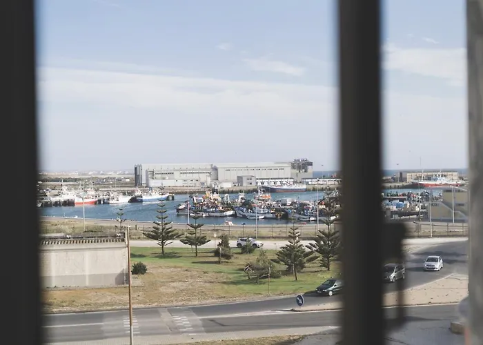 Best Houses 10 - Relax And Surf In Peniche