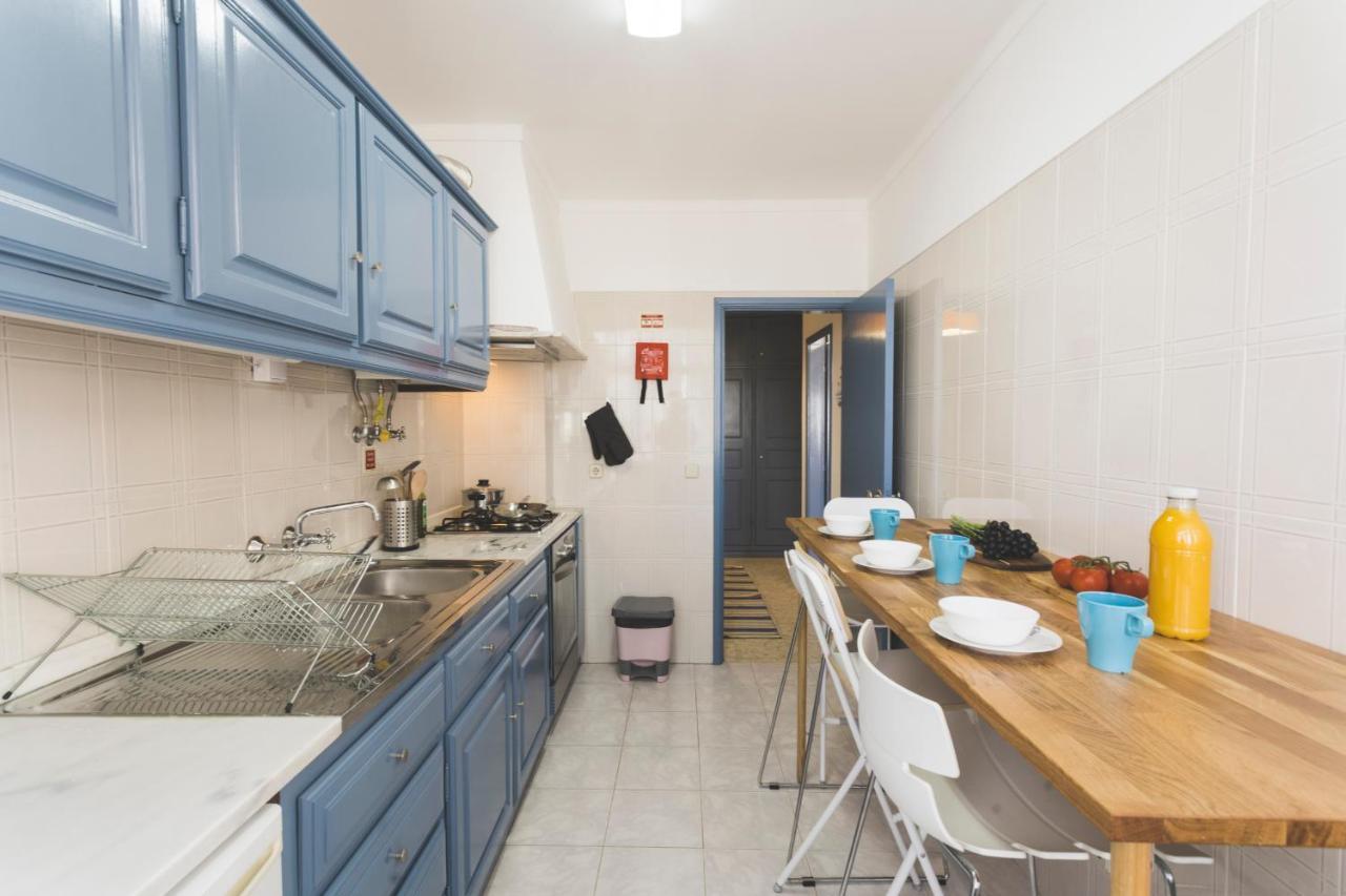 10 - Relax And Surf In Apartment